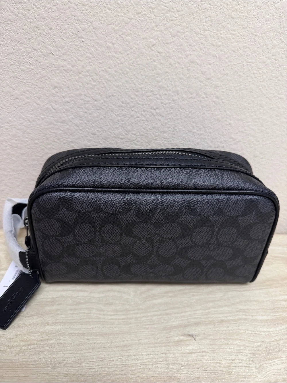 COACH SMALL TRAVEL KIT IN SIGNATURE GUNMETAL/CHARCOAL